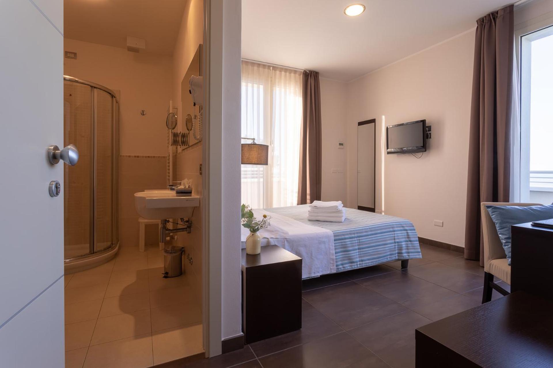 Gimmi Hotel Rimini Exterior photo